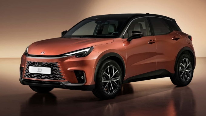 LBX - SUV nhỏ nhất của Lexus ra mắt