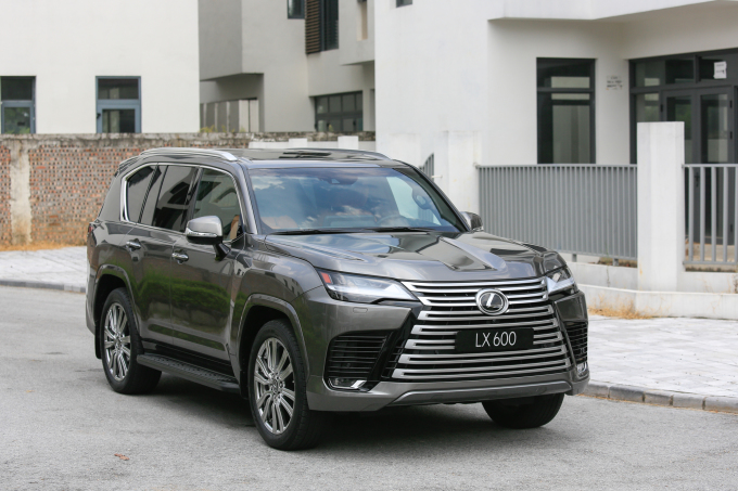 Lexus LX giá cao nhất 9,61 tỷ đồng đầu 2023