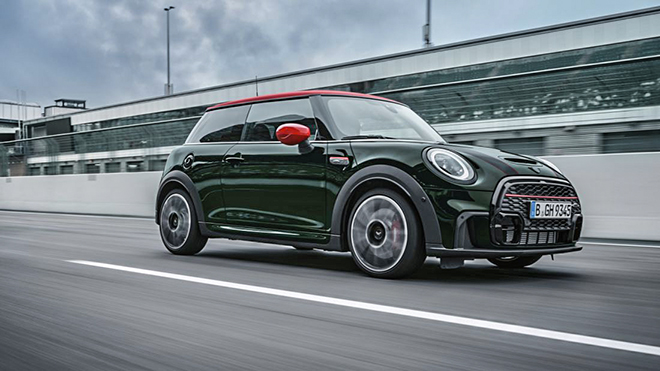 Loạt xe MINI Cooper chính hãng ra mắt thị trường Việt, giá hơn 1,9 tỷ đồng