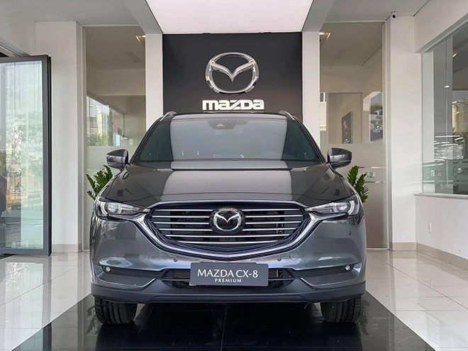 Mazda CX-8 giảm giá 