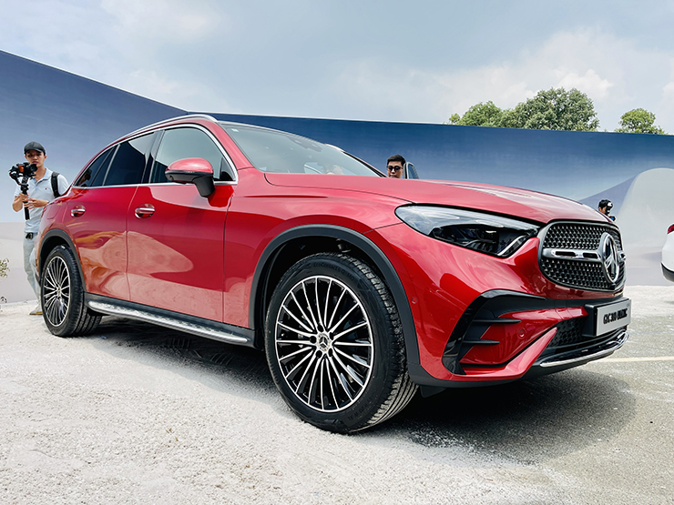 Mercedes-Benz GLC thế hệ mới trình làng, giá tăng 160 triệu đồng và nhiều thay đổi