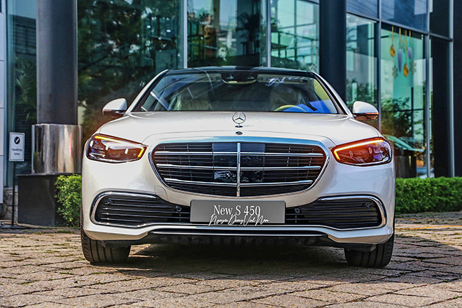 Mercedes-Benz S450 thế hệ mới có mặt tại đại lý, giá bán từ 5,2 tỷ đồng