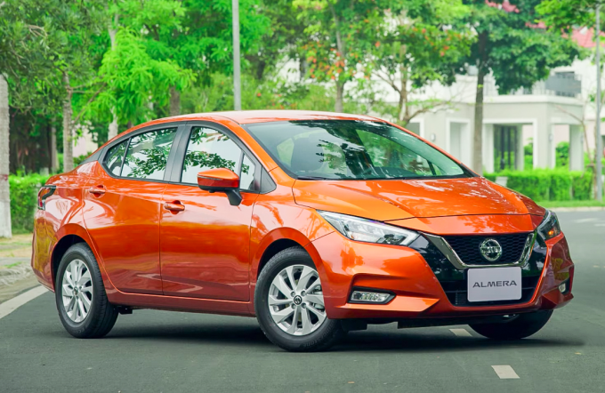 Nissan Almera bản mới có điều hòa nóng, tăng giá 10-16 triệu