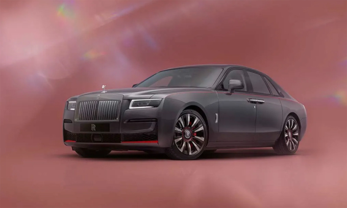 Rolls-Royce Ghost Prism - xe siêu sang mừng sinh nhật