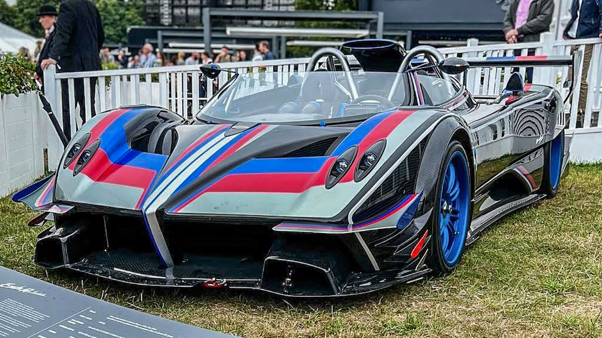 Siêu phẩm Pagani Zonda Revo Barchetta lần đầu xuất hiện trước công chúng