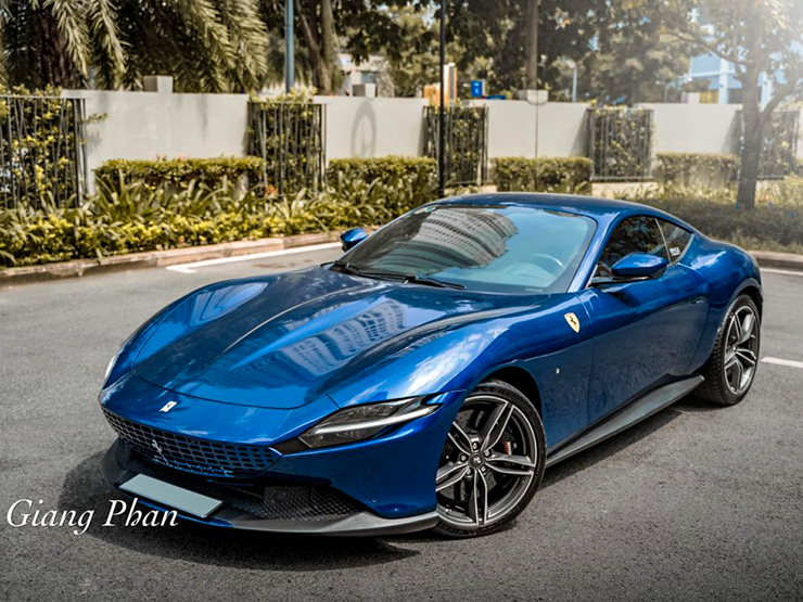 Siêu xe Ferrari Roma đầu tiên có mặt tại Việt Nam lên sàn xe cũ