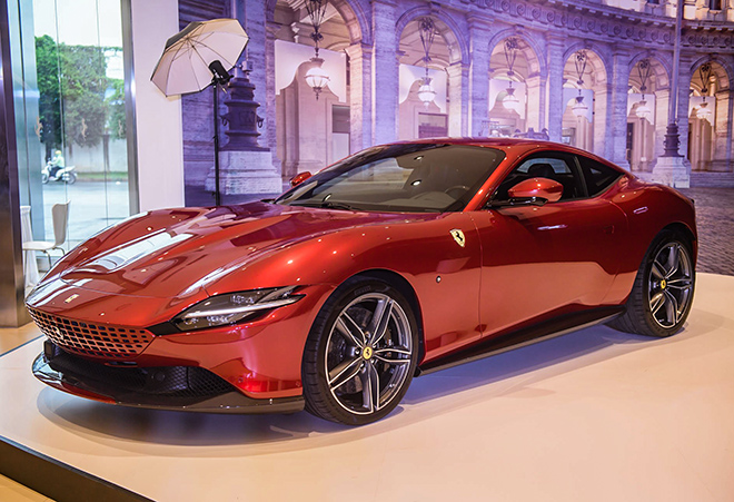 Siêu xe Ferrari Roma đoạt giải thưởng lớn tại Việt Nam
