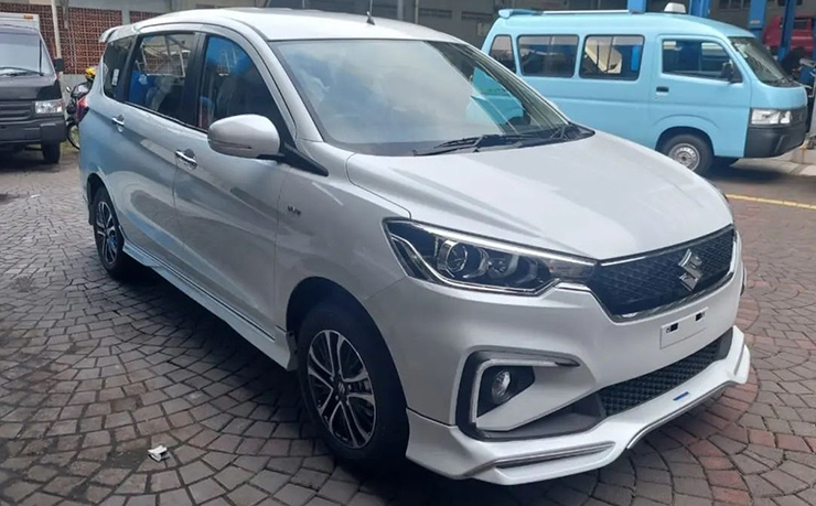 Suzuki Ertiga Sport Hybrid 2022 lộ diện hình ảnh thực tế trước giờ G