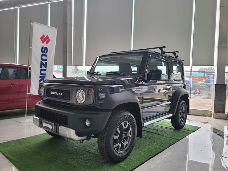 Suzuki Jimny đã có mặt tại đại lý Việt Nam