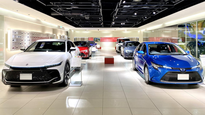 Toyota vẫn là 'vua doanh số' toàn cầu