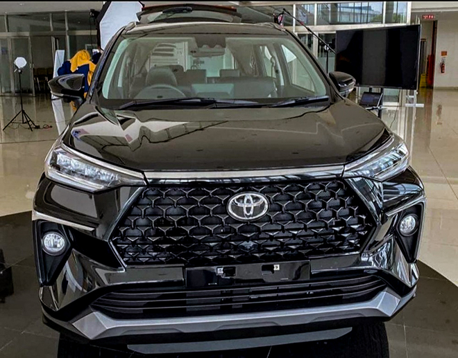 Toyota Avanza thế hệ mới có mặt tại đại lý