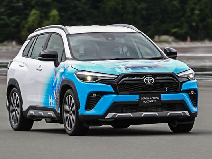 Toyota Corolla Cross sử dụng động cơ Hydro chạy thử trên phố