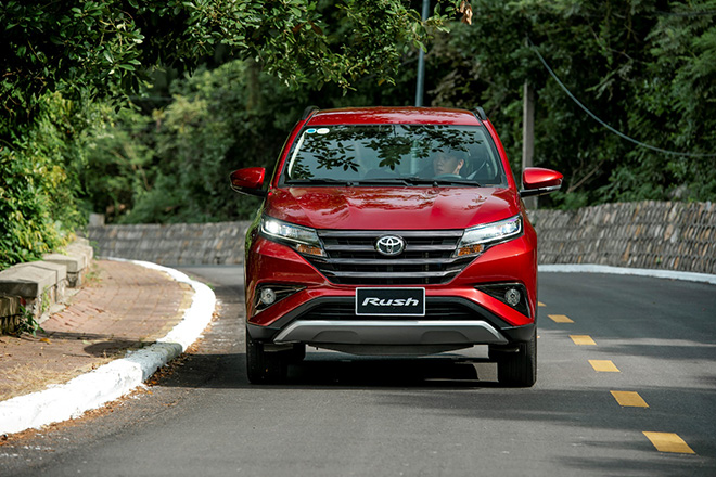 Toyota Rush - SUV 7 chỗ được đánh giá cao về mọi mặt trong tầm giá