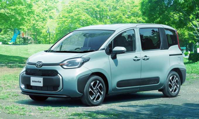 Toyota Sienta 2022 - MPV giá 14.200 USD