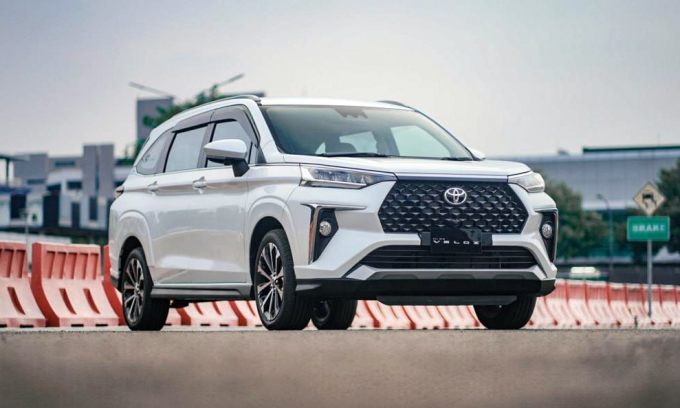 Đại lý Toyota nhận đặt cọc dòng xe mới Veloz