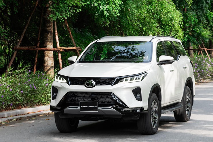 Toyota Việt Nam ra mắt phiên bản nâng cấp cho dòng xe Fortuner