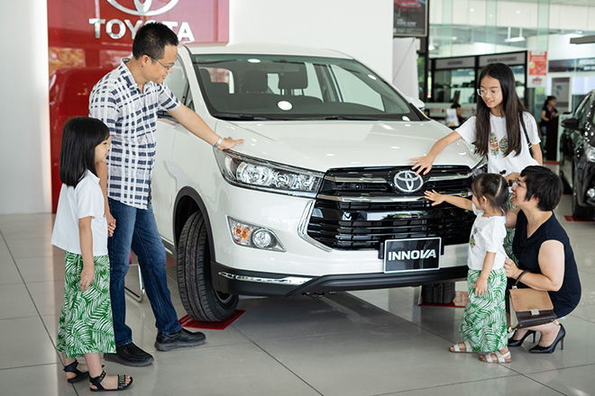 Toyota Việt Nam tăng cường dịch vụ chăm sóc khách hàng dịp cuối năm 2021