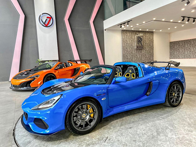 Xe thể thao Lotus Exige Sport 420 Final Edition đầu tiên có mặt tại Việt Nam