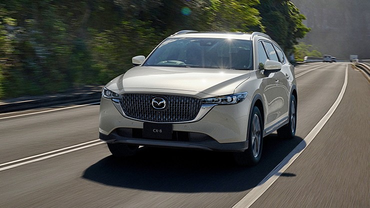 Giá xe Mazda CX-8 tháng 7/2025, crossover 7 chỗ từ 949 triệu đồng