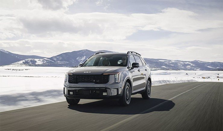 KIA Sorento 2026 ra mắt, cắt giảm trang bị nhưng tăng giá bán
