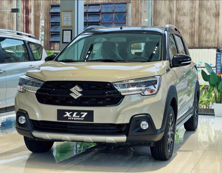 Ưu nhược điểm của Suzuki XL7 Hybrid giá khởi điểm từ 599,9 triệu đồng