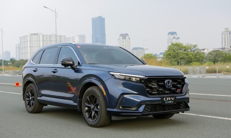 Soi bộ ba SUV đáng mua Honda CR-V, Hyundai Tucson và Mitsubishi Outlander
