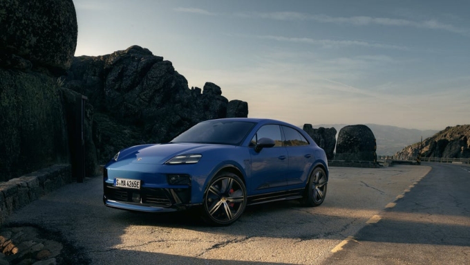 Porsche mất 99% lợi nhuận vì đầu tư mạnh vào xe điện