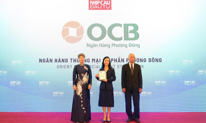 OCB nhận giải 'Chiến lược nhân sự phát triển bền vững'