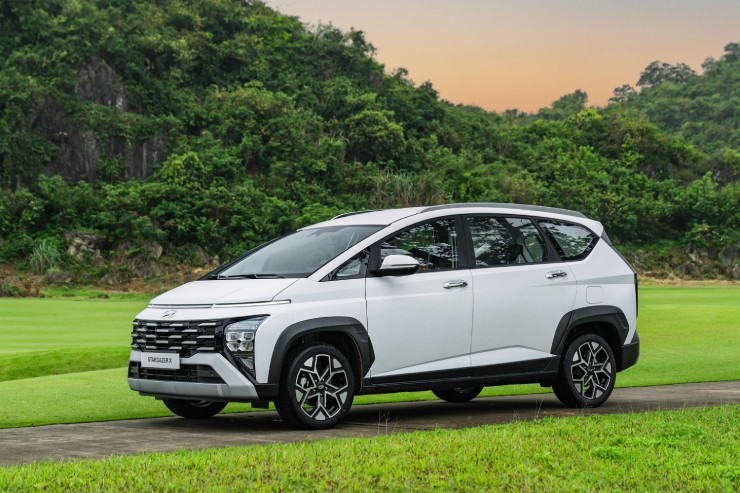 Ưu nhược điểm dòng MPV Hyundai Stargazer X giá từ 489 triệu đồng