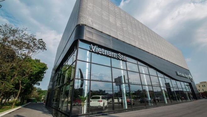 Vietnam Star thực hiện chiến dịch #StriveForFive cho khách hàng Mercedes-Benz