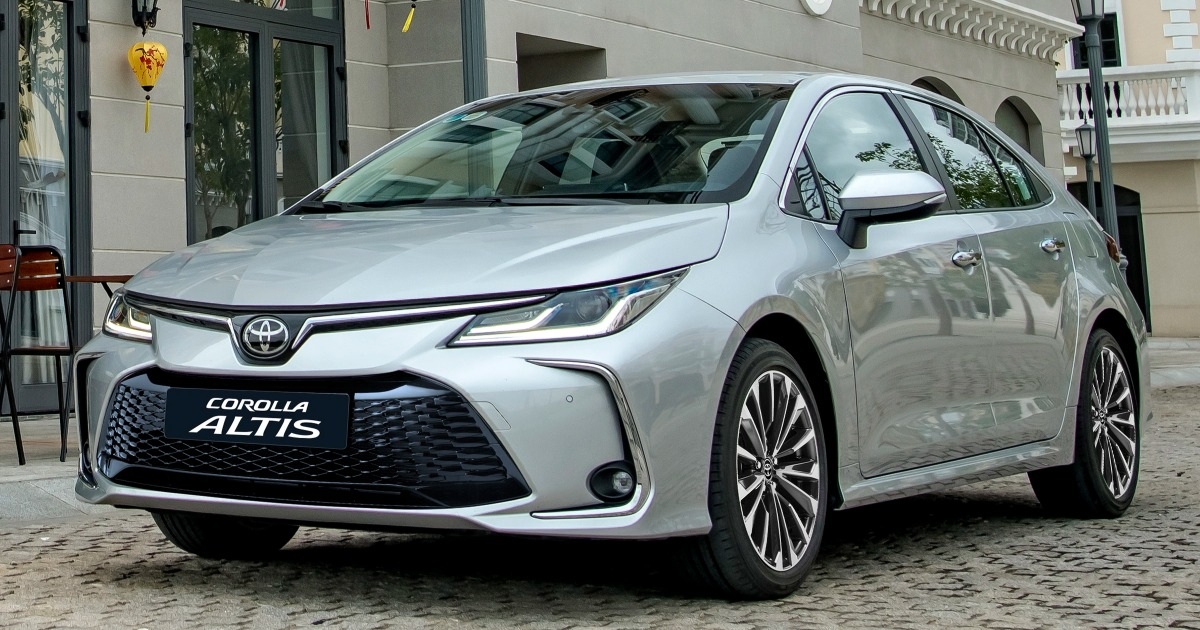 Toyota Corolla Altis có bản nâng cấp 2023, thêm trang bị và tăng giá bán