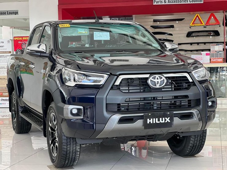 Đại lý Việt Nam nhận cọc Toyota Hilux 2024, giá dự kiến từ 700 triệu đồng