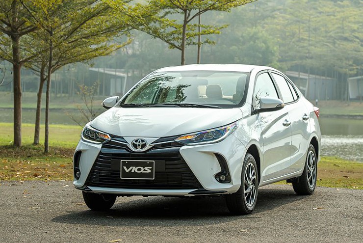 Đánh giá Toyota Vios: Sedan “quốc dân” có thêm mức giá ưu đãi mới