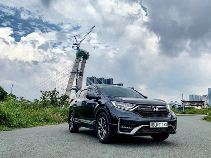 Đánh giá nhanh Honda CR-V, mẫu xe hướng về an toàn cho người dùng Việt