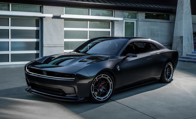 Dodge Charger Daytona SRT - khi xe cơ bắp Mỹ chạy điện