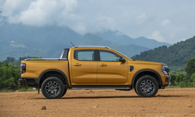 Ford Ranger chiếm 87% thị phần xe bán tải tháng 4