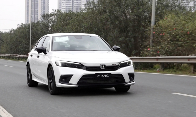Honda Civic 2022 - sedan cho người mê lái