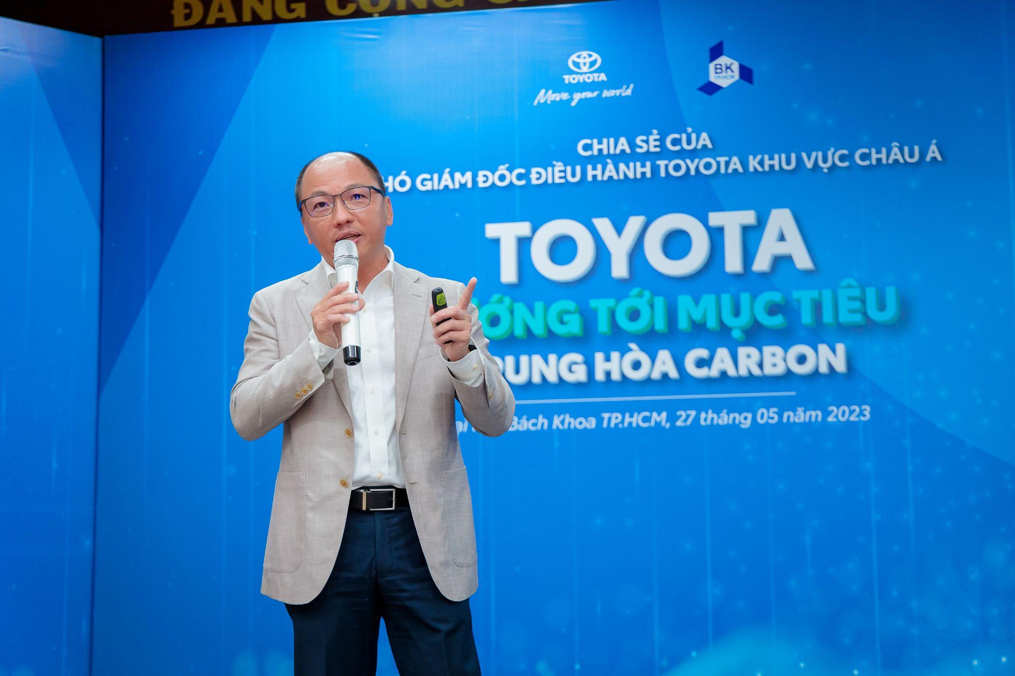 Tiếp cận đa chiều: Bước tiến mạnh mẽ của Toyota trong giảm phát thải CO2