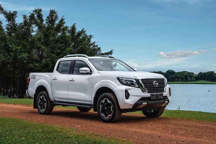 Nissan Navara bản nâng cấp ra mắt thị trường Việt, giá từ 685 triệu đồng