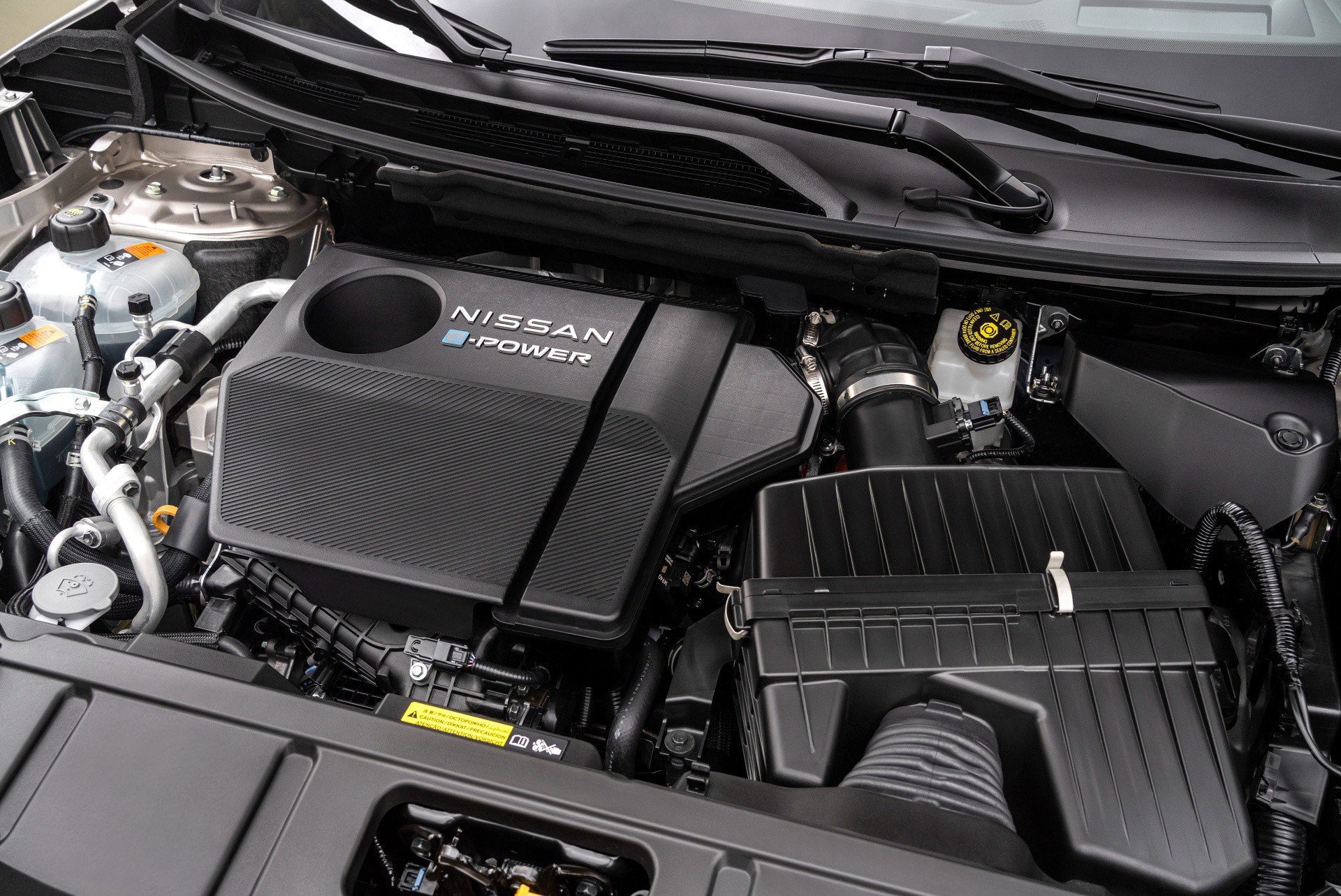 Nissan hé lộ thông tin về công nghệ e-Power