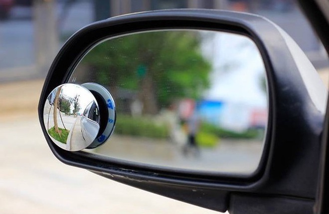 5 phụ kiện ô tô giá chỉ vài chục nghìn nhưng hiệu quả không ngờ