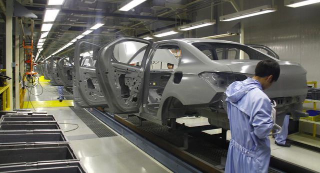Hai nhà máy ô tô ở Trung Quốc phải đóng cửa vì doanh số liên tục giảm