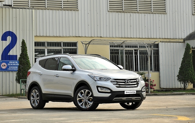 Triệu hồi gần 6.000 xe Hyundai Santa Fe lỗi phanh