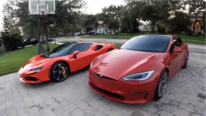 Lãnh đạo Ferrari tỏ ý hâm mộ Tesla