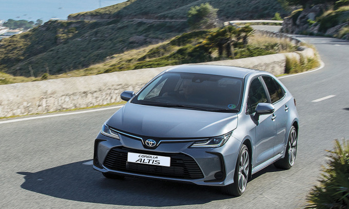 Đại lý chào giá Toyota Altis mới từ 650 triệu đồng