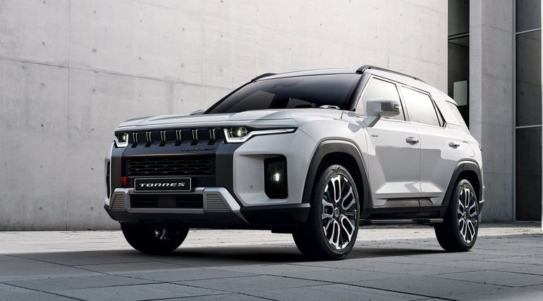 Tân binh Ssangyong Torres trình làng, thiết kế giống Jeep