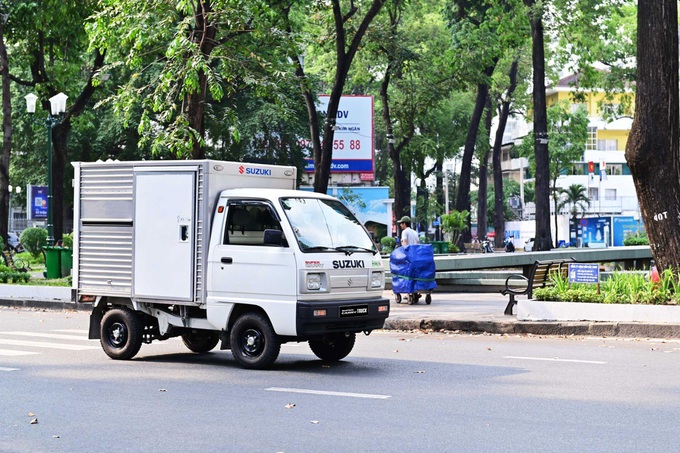 Suzuki Carry: 