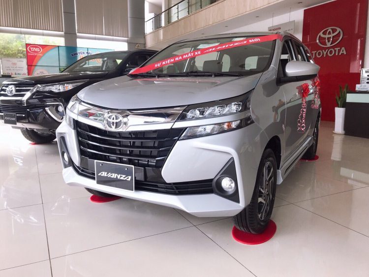 Top 10 xe bán ế nhất tháng 1/2022: số xe nhà Toyota tiếp tục tăng