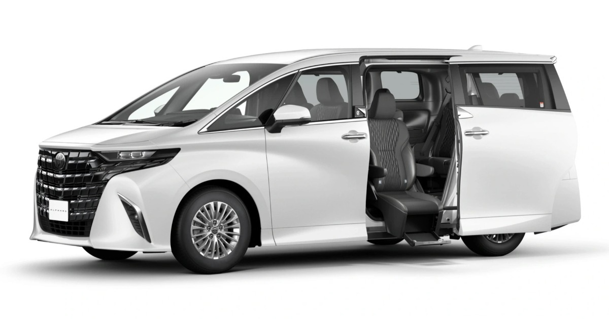 Toyota Alphard 2024 khan hàng, khách đặt mua xe phải chờ khoảng 2 năm