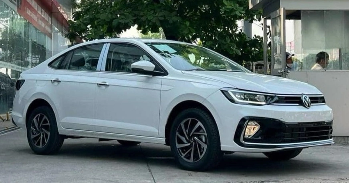 Được giảm 300 triệu đồng, mẫu sedan hạng B này vẫn đắt ngang Mazda CX-5